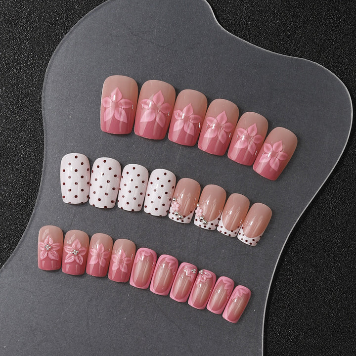 Floral Embellished Press-On Nail Set Kalsten