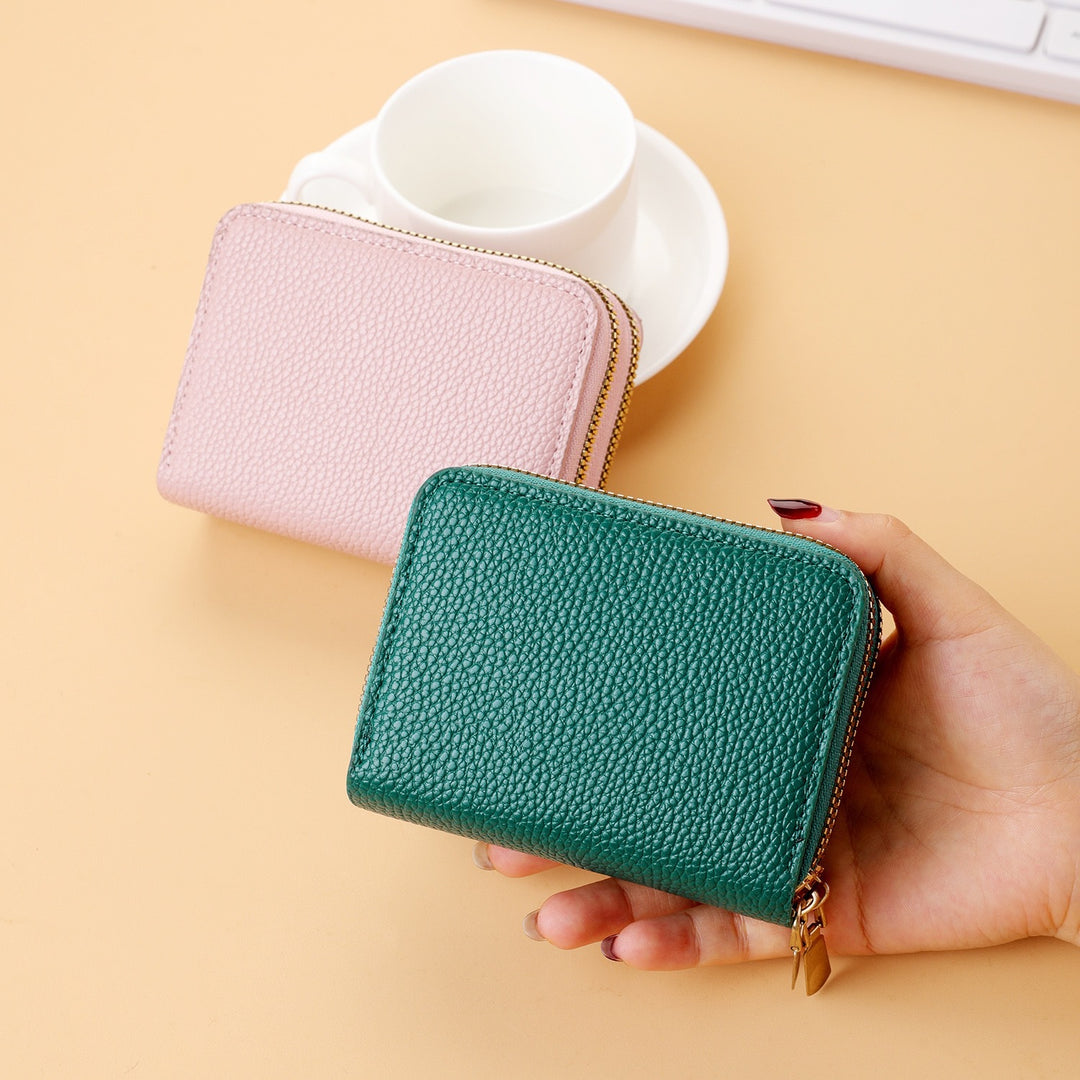 Stylish Zippered Wallet