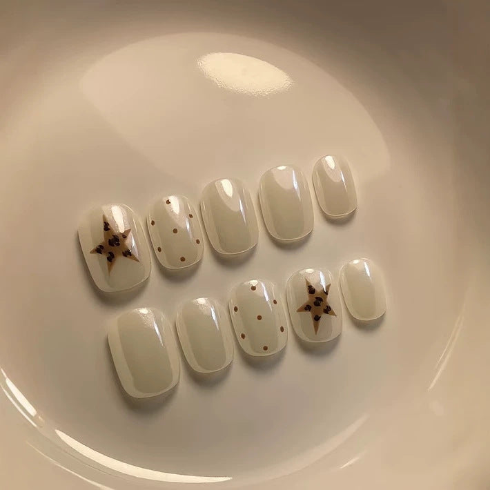 Artistic Star-Patterned Press-On Nails