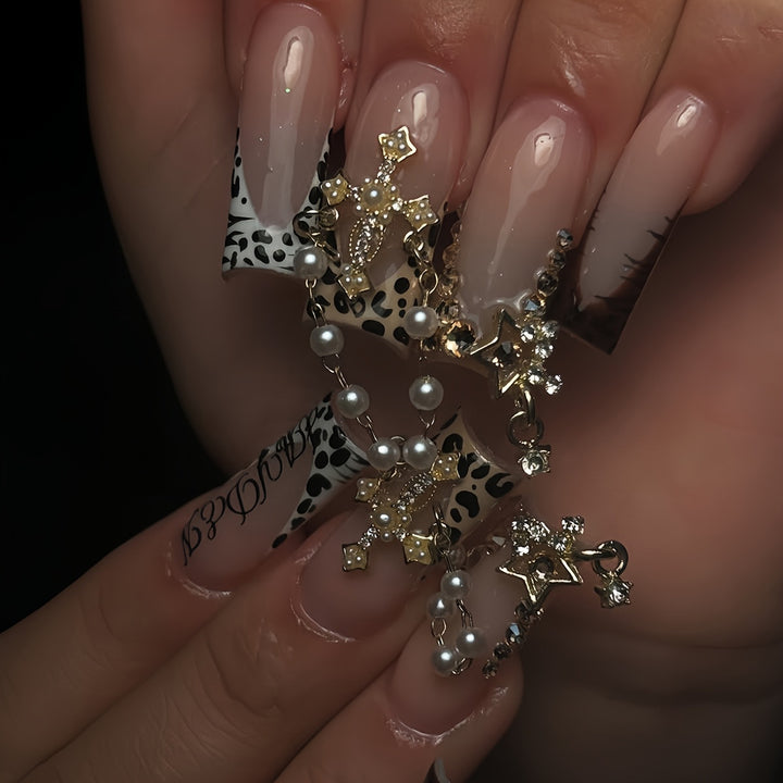 Decorative Highlighted Press-On Nails Kalsten