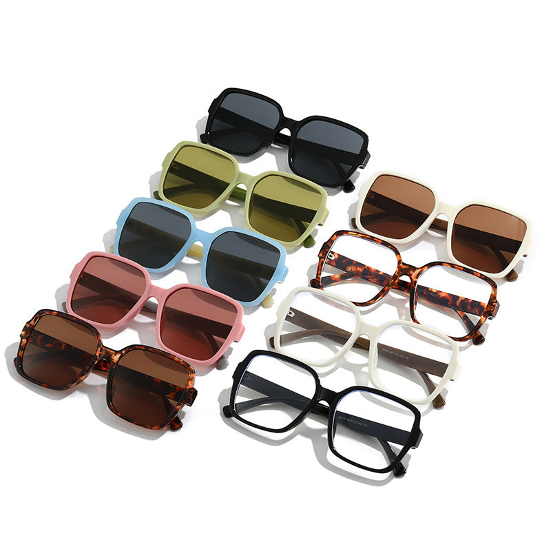 Elegant Oversized Square Frame Eyewear Kalsten