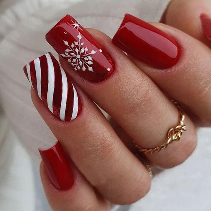 Festive Winter-Themed Press-On Nail Art Set Kalsten