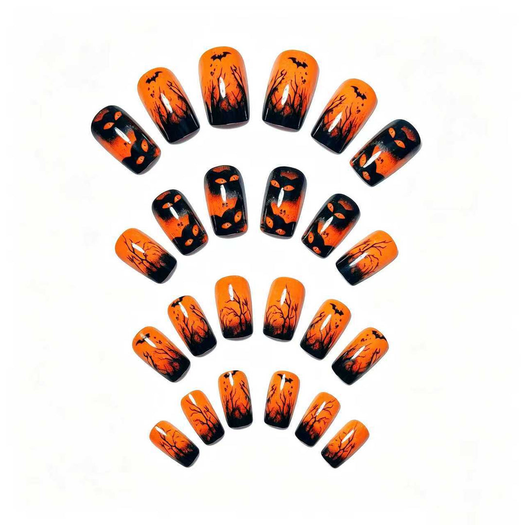 Creative artificial nails with spooky Halloween design Kalsten