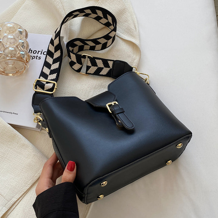 Vintage-Inspired Casual Crossbody Bag Kalsten