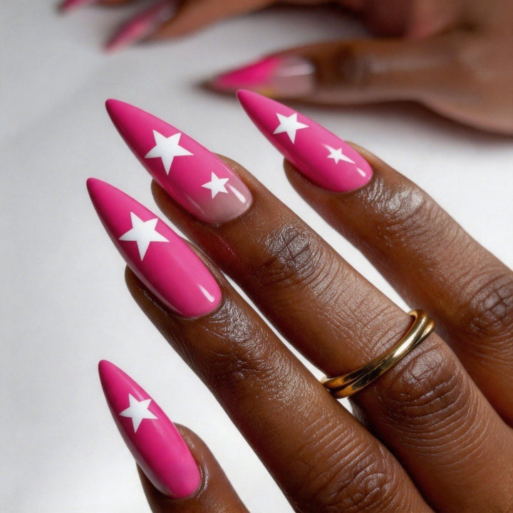 Artificial nails in elegant pointed design with star motifs Kalsten