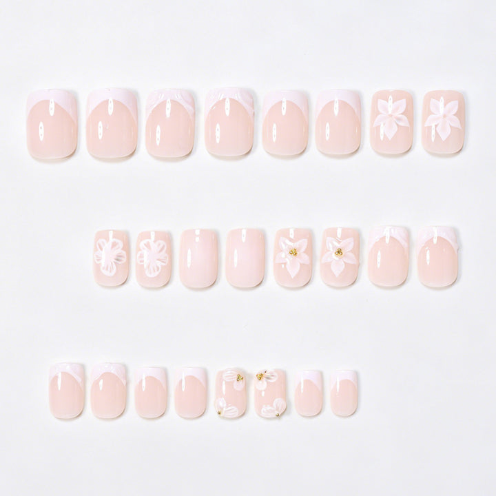 Elegant Floral Nail Extensions Kalsten