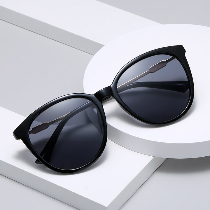 Women's Fashion Cat-Eye Sunglasses with Mirrored Lenses Kalsten
