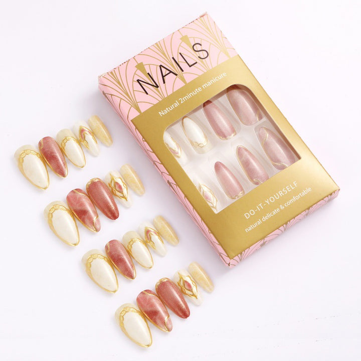 Acrylic nails in modern layered look Kalsten