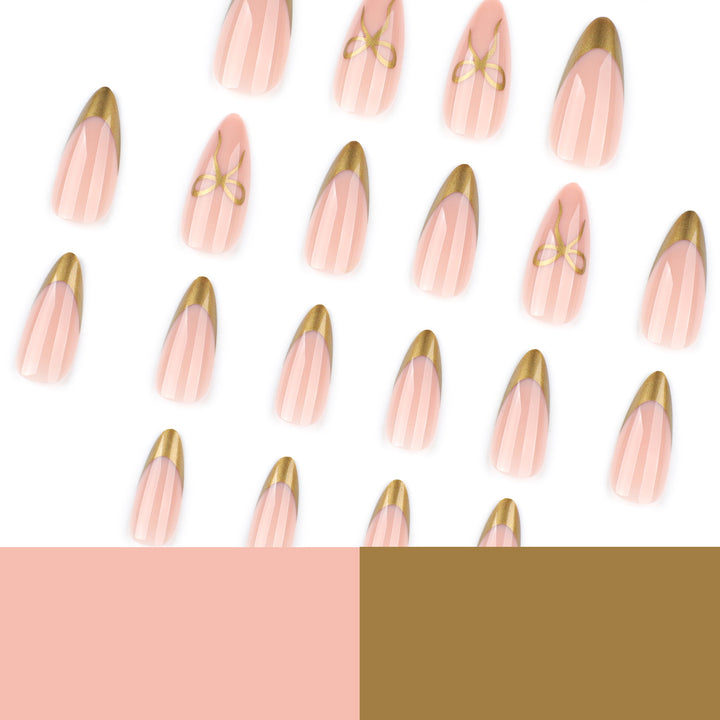 Elegant Nail Art with Gold Accents Kalsten