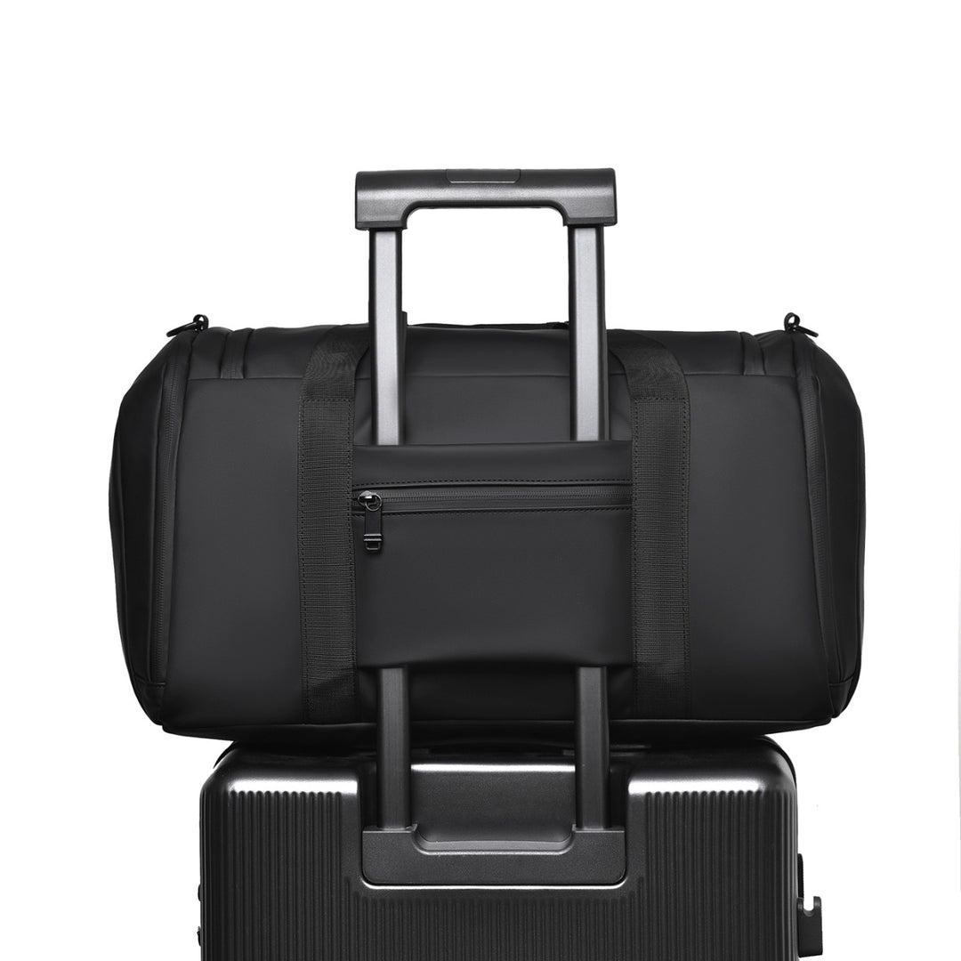 Sporty Duffel Bag With Innovative Space Concept Kalsten