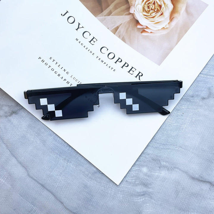 Geometric Pixelated Frame Sunglasses Kalsten