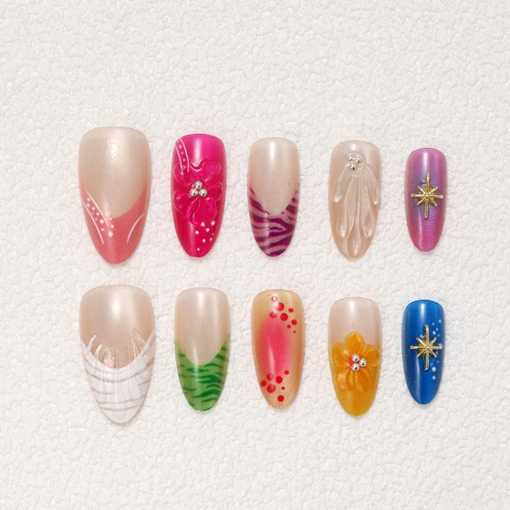 Nail Art Set with Floral and Glittering Accents Kalsten