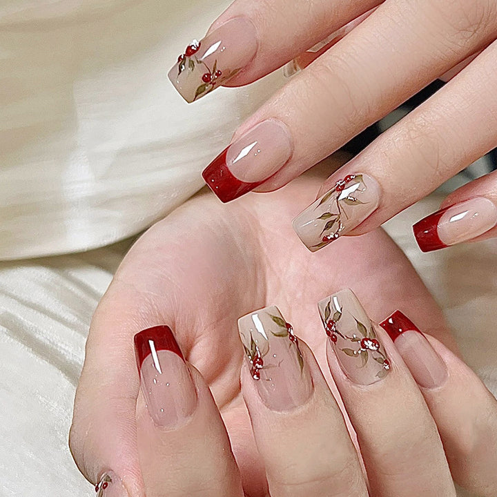 Elegant Floral Press-On Nail Tips