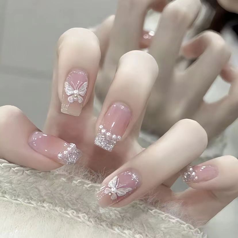 Artificial nails with butterfly design Kalsten