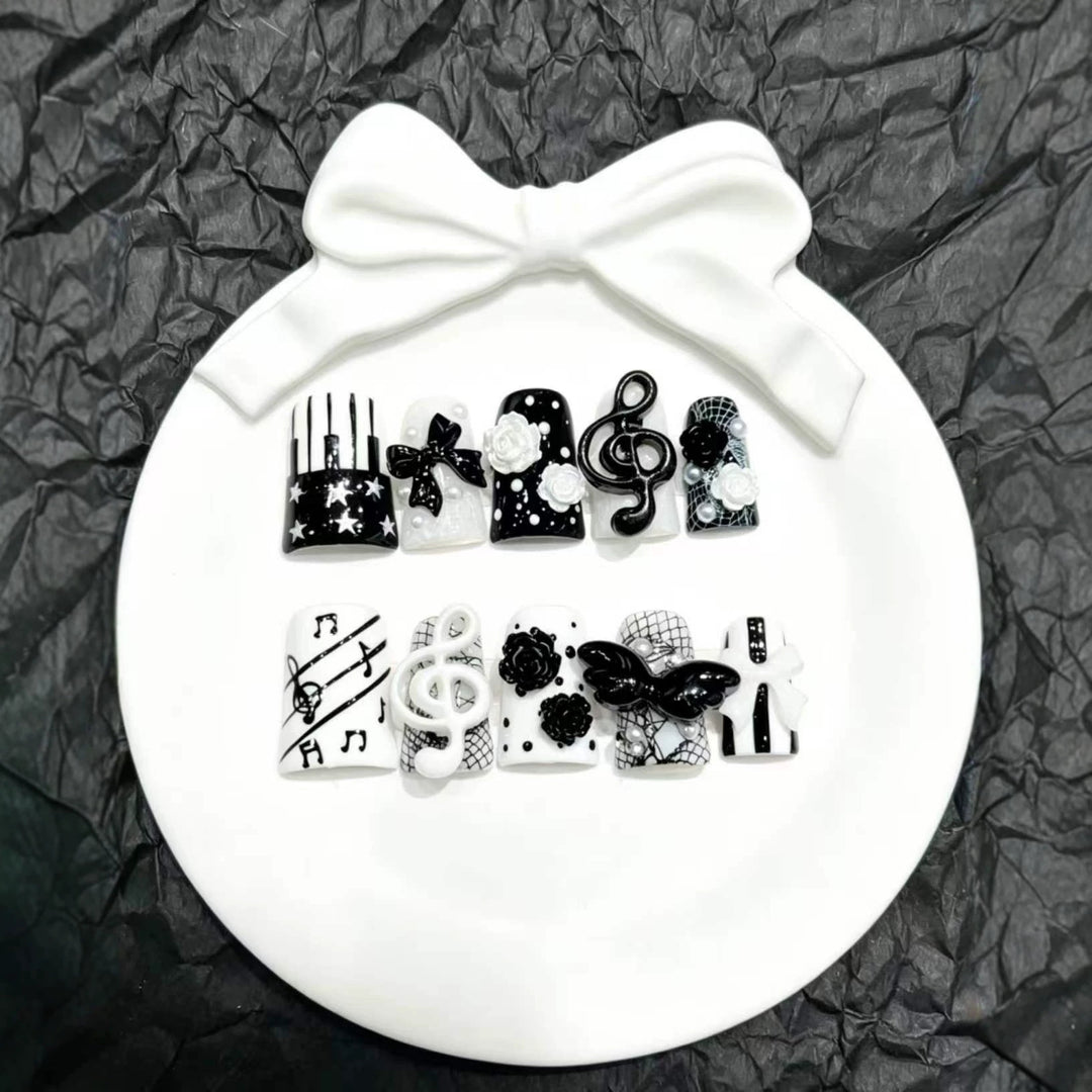 Artistic Musical Press-On Nail Art Set