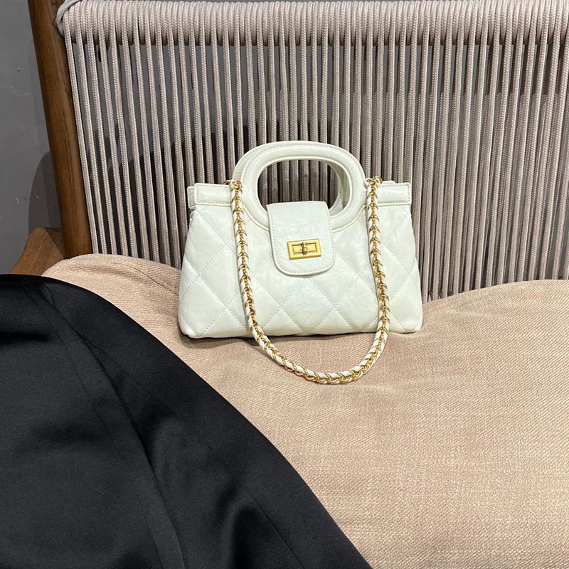 Quilted Elegant Handbag Kalsten