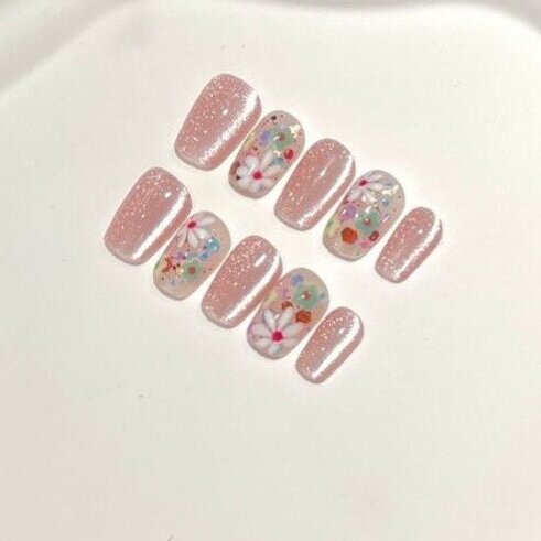 Floral and Glitter Decorative Press-On Nail Set