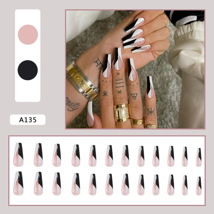 Fake nail set with modern geometric designs Kalsten