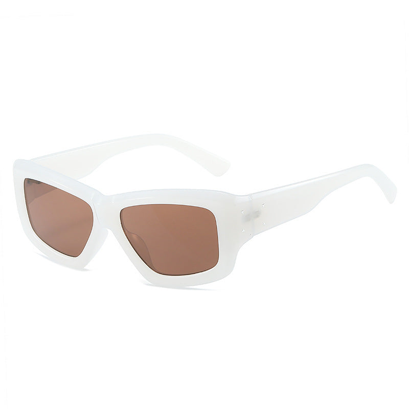 Fashion-Forward Oversized Angular Sunglasses Kalsten