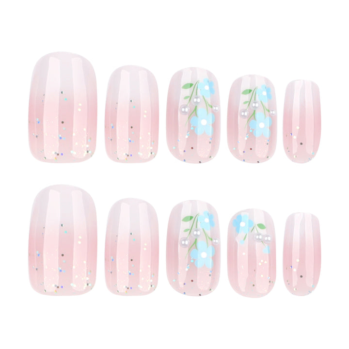 Artful nail extensions with floral design Kalsten