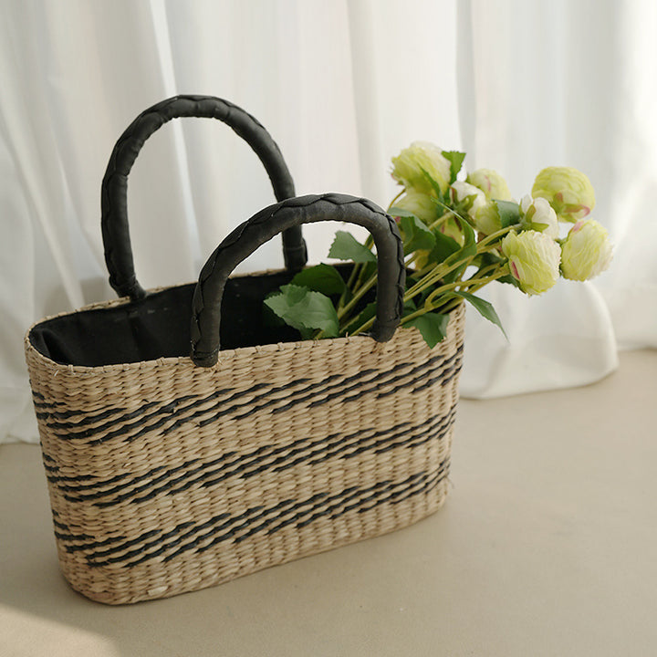 Women's handcrafted tote bag made from sustainable seagrass with stylish handles Kalsten