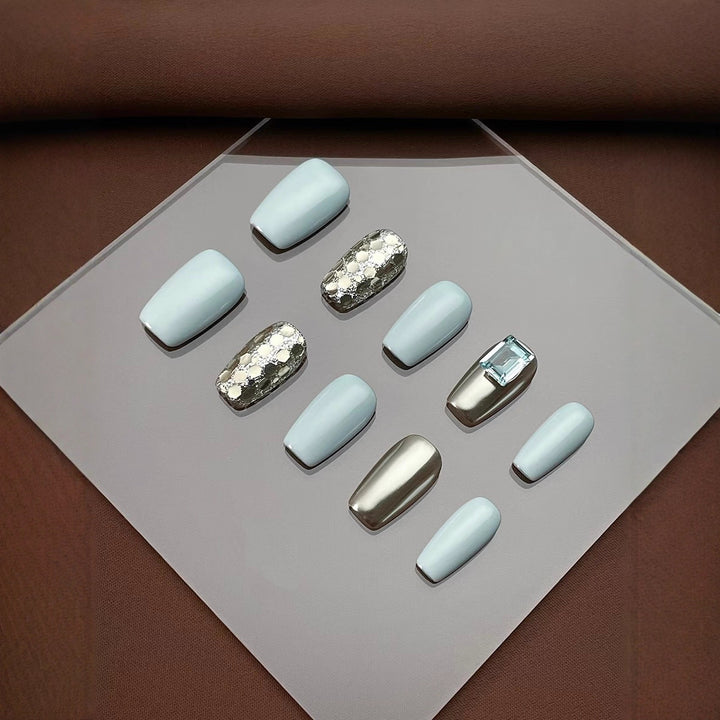 Artistic Nail Art Press-On Set