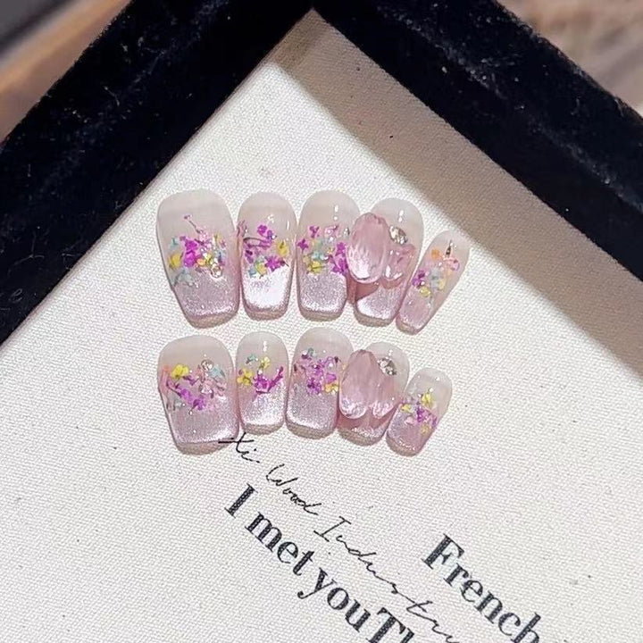 Artistic Floral Decorative Press-On Nails Kalsten