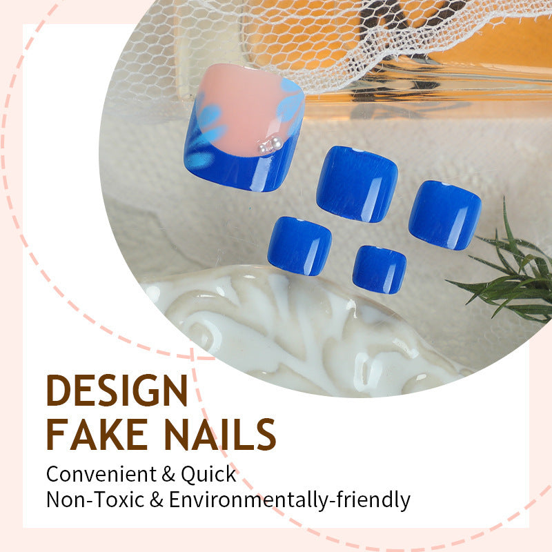 Creative nail set with floral design and colorful accents Kalsten