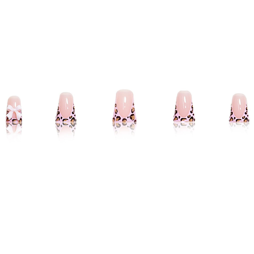 Animal Print Bow-Accented Press-On Nail Art Kalsten