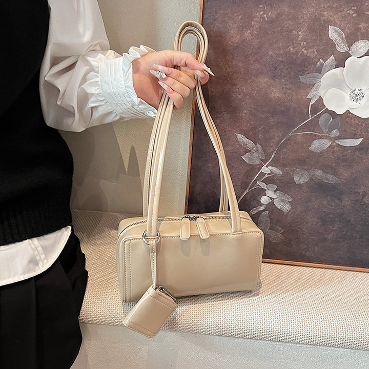 Elegant Structured Handbag Kalsten