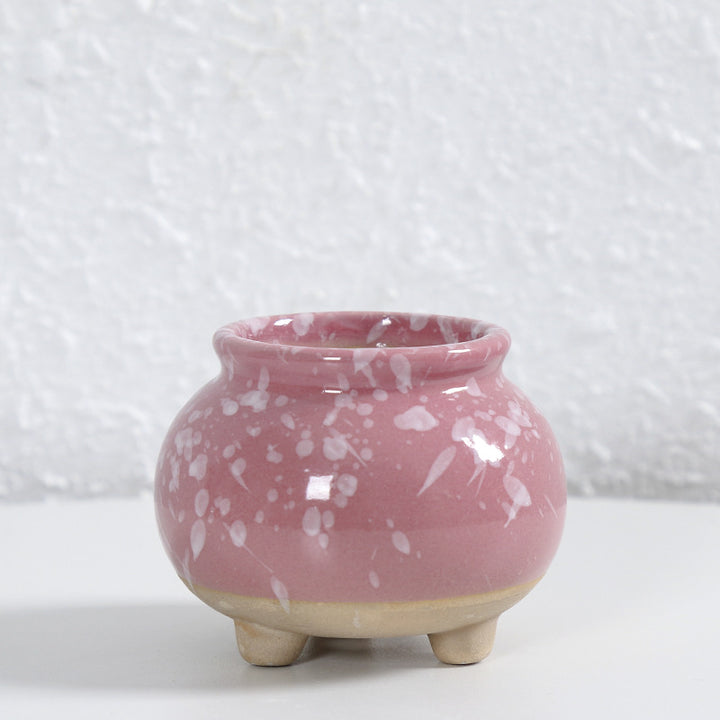 Contemporary Curved Ceramic Vase Kalsten