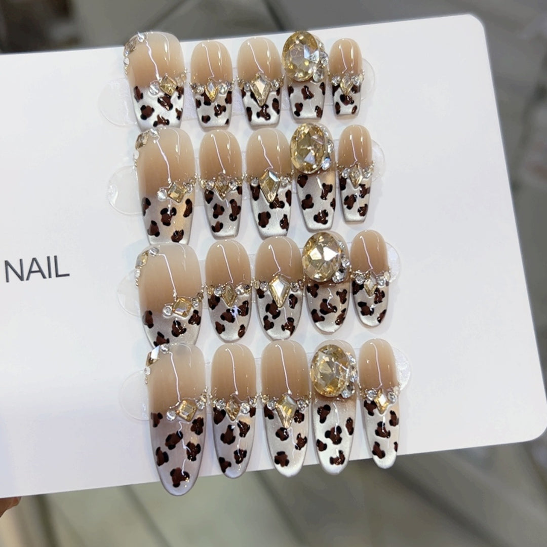 Artistic Press-On Nail Set with Leopard Design Kalsten