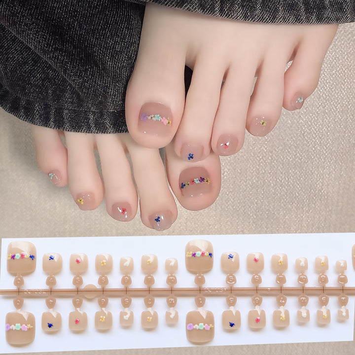 Floral Embellished Press-On Nail Art Set Kalsten