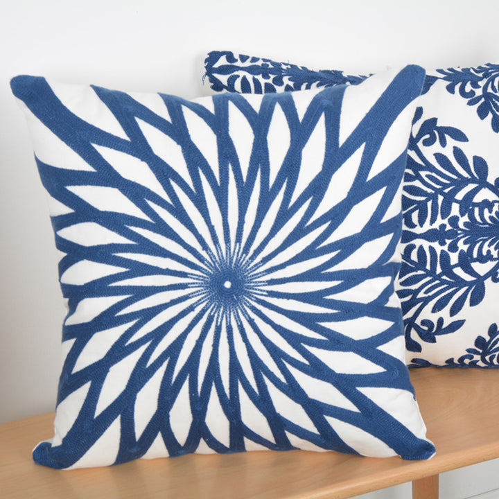 Geometric Pattern Decorative Cushion