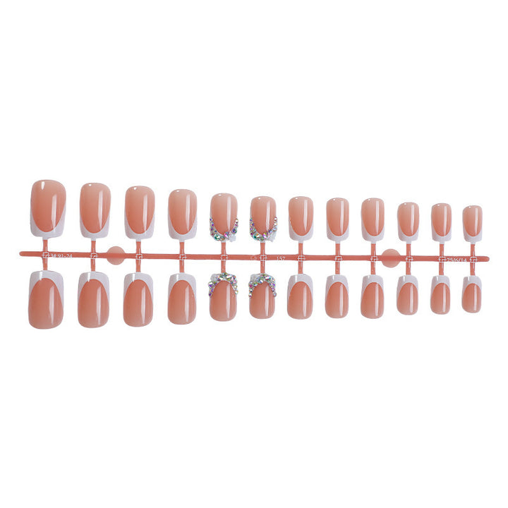 Nail art set with delicate flower and glitter accents Kalsten