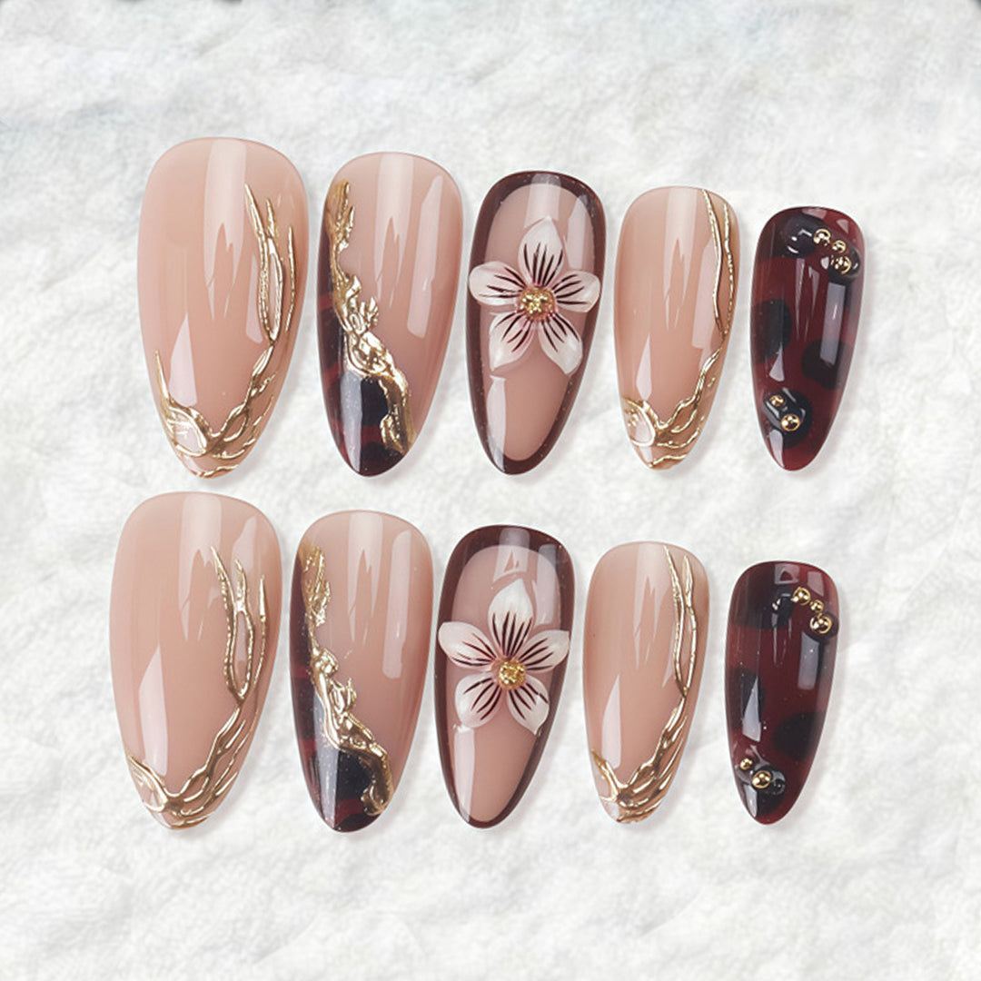 Artistic Floral Nail Design Kalsten