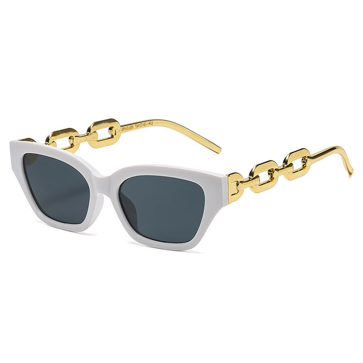 Luxe Fashion Cat Eye Sunglasses with Statement Chain Kalsten