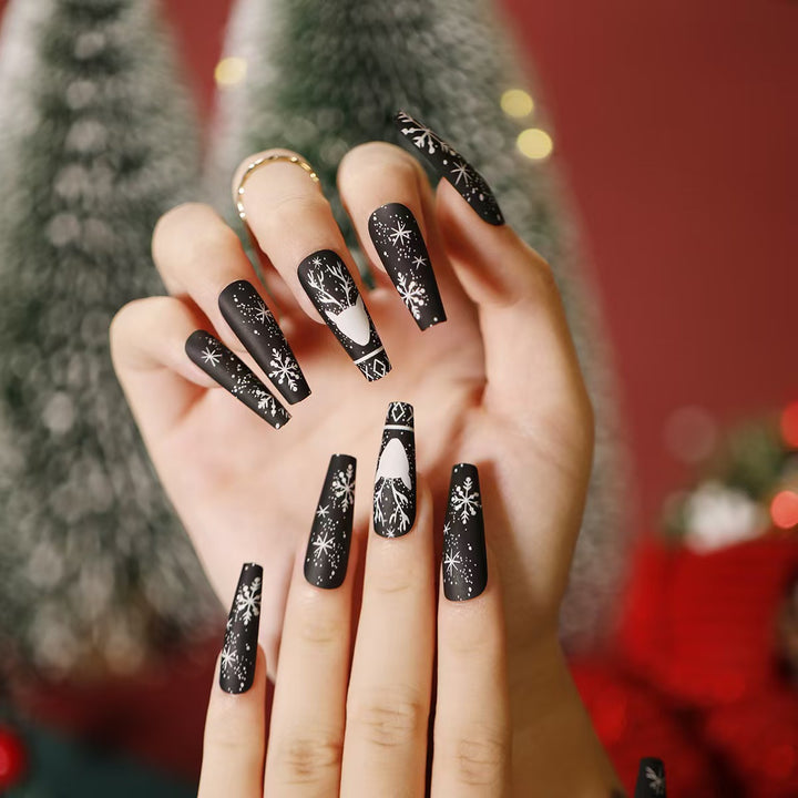 Winter-Themed Press-On Nails with Snowflake Design Kalsten