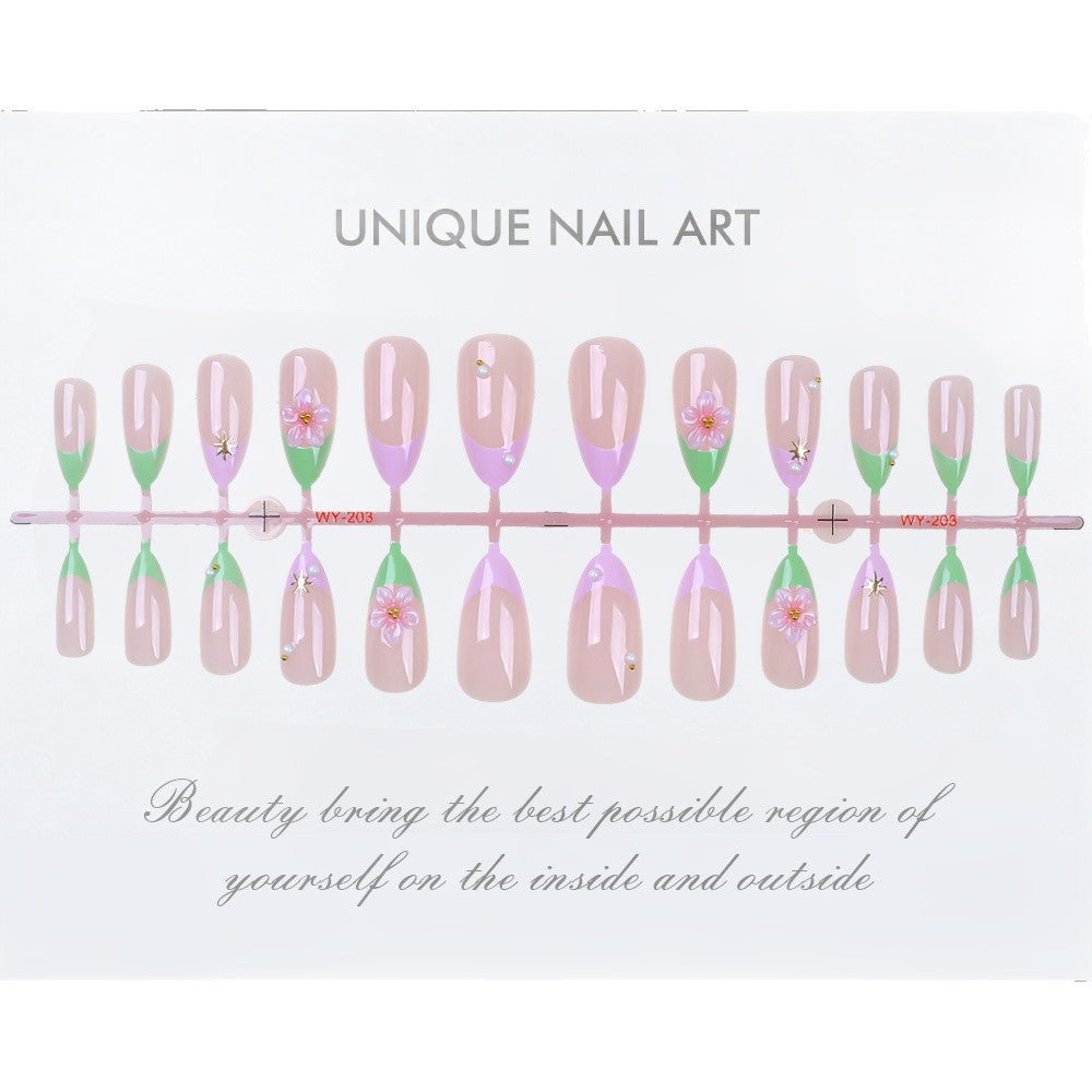 Elegant Floral Accented Press-On Nail Set Kalsten