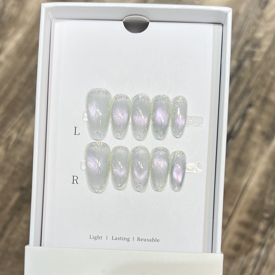 Handmade Press-On Nail Set with Iridescent Finish Kalsten