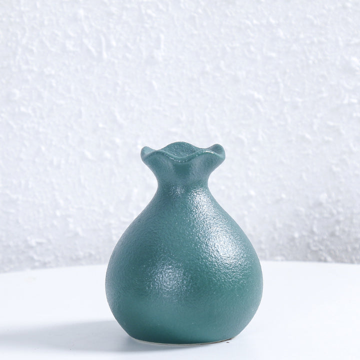 Unique Curved Ceramic Flower Vase Kalsten