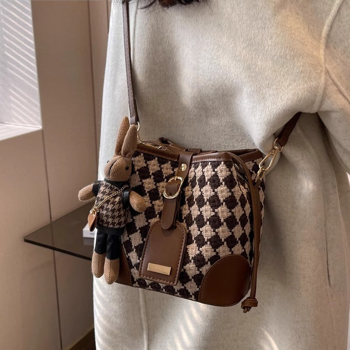 Stylish Checkered Bucket Bag Kalsten