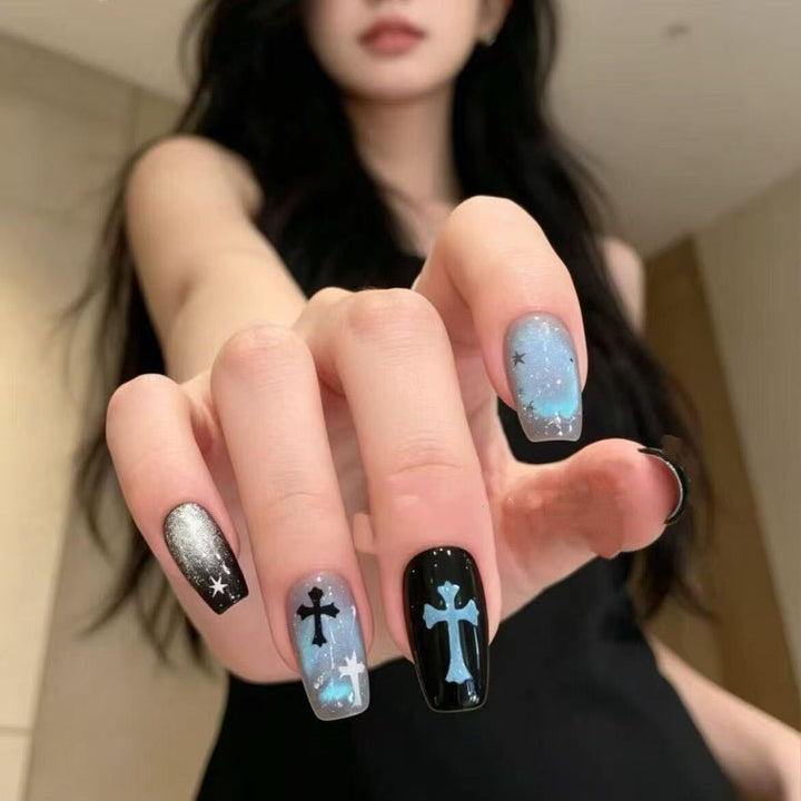 Whimsical Bear-Themed Press-On Nail Art Kit Kalsten
