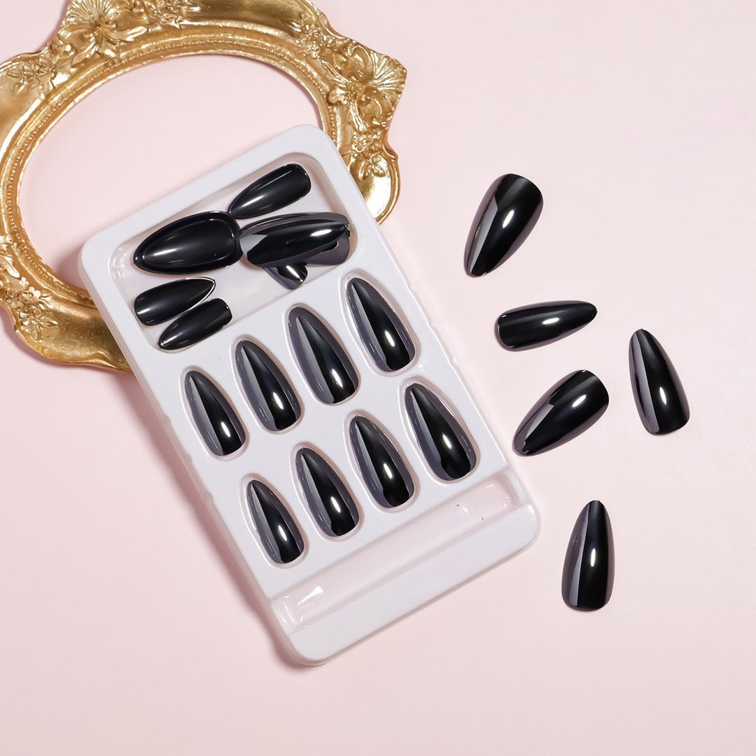 Glossy Faux Nail Set Kalsten
