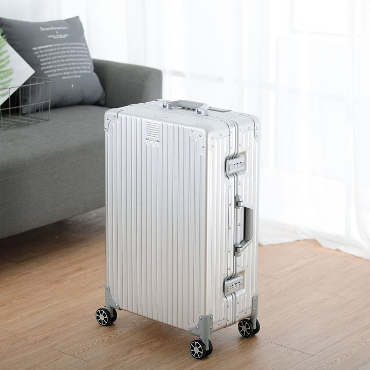 Unisex Premium Lightweight Hard Shell Travel Case Kalsten