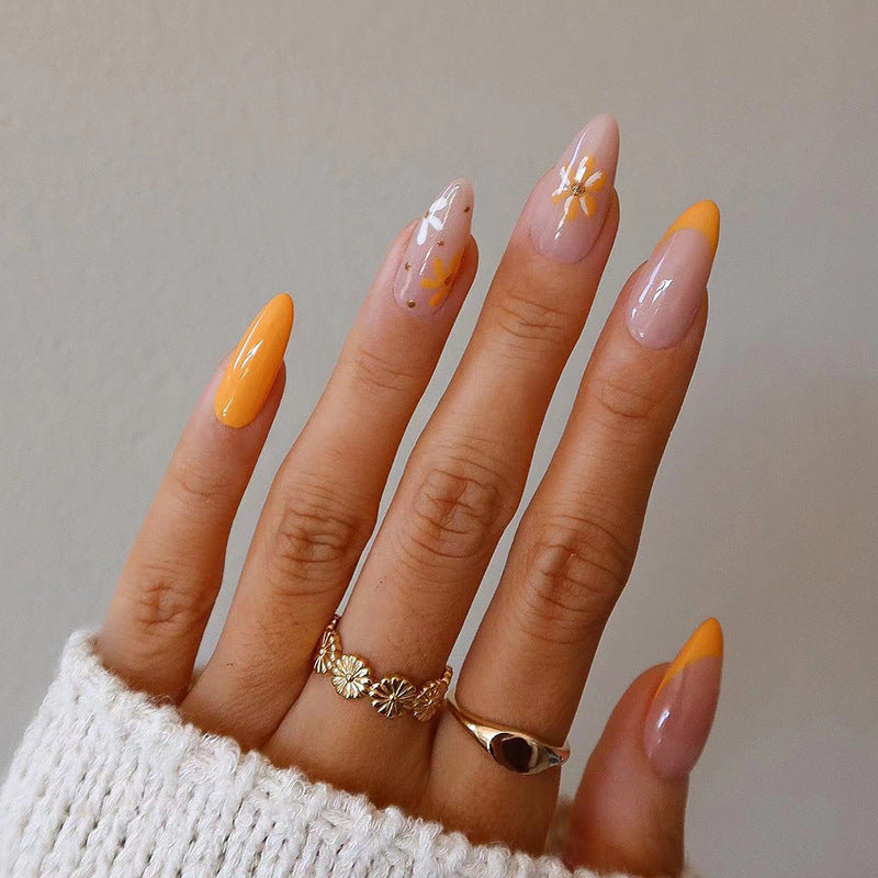 Creative artificial nails with floral design Kalsten