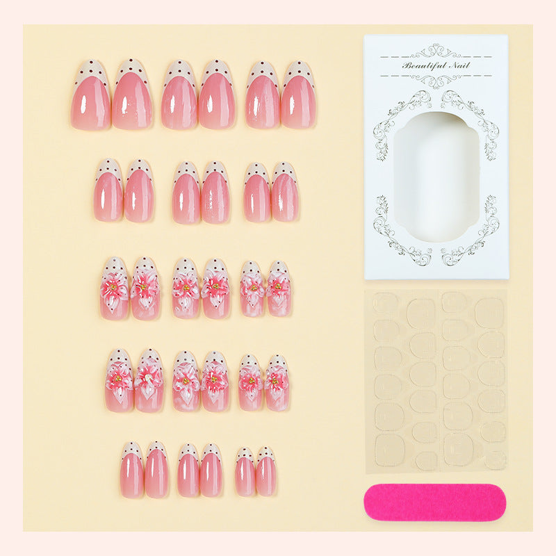 Artfully Designed Press-On Nails kalsten