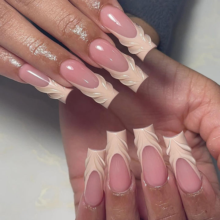 Artificial High-Quality Nail Extensions with Floral Design and Glossy Finish Kalsten