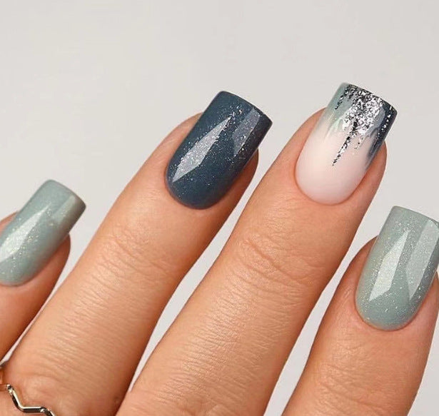 Artistic Winter-Themed Nail Art Kalsten