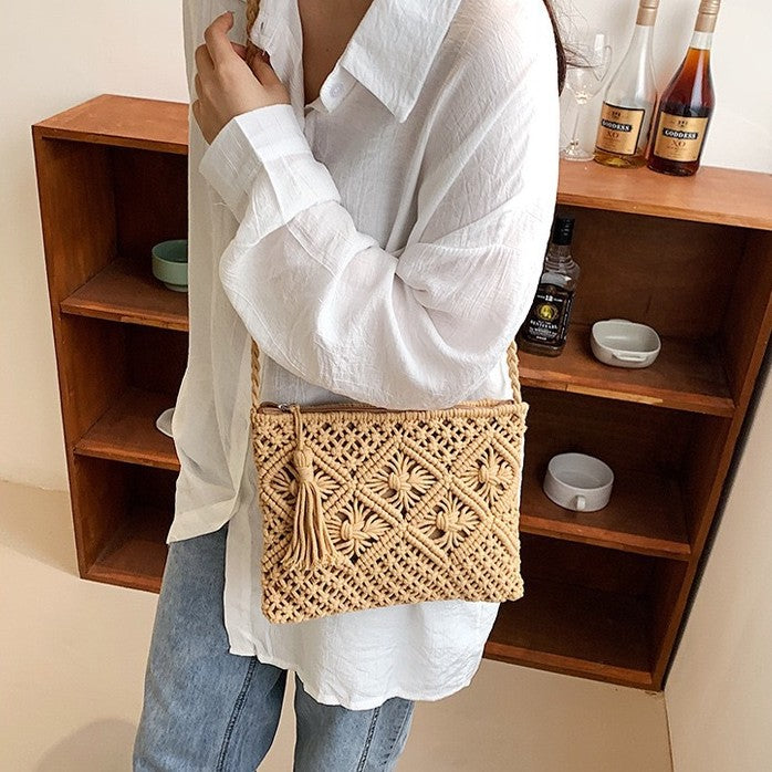Macramé Shoulder Bag with Artistic Knot Design Kalsten